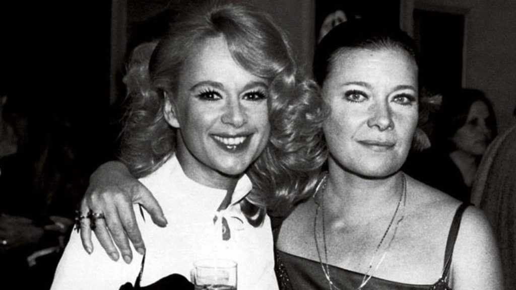 Κ. Καζάκος: Αποκάλυψε την αλήθεια για την κόντρα της Α. Βουγιουκλάκη – Τζ. Καρέζη (βίντεο)