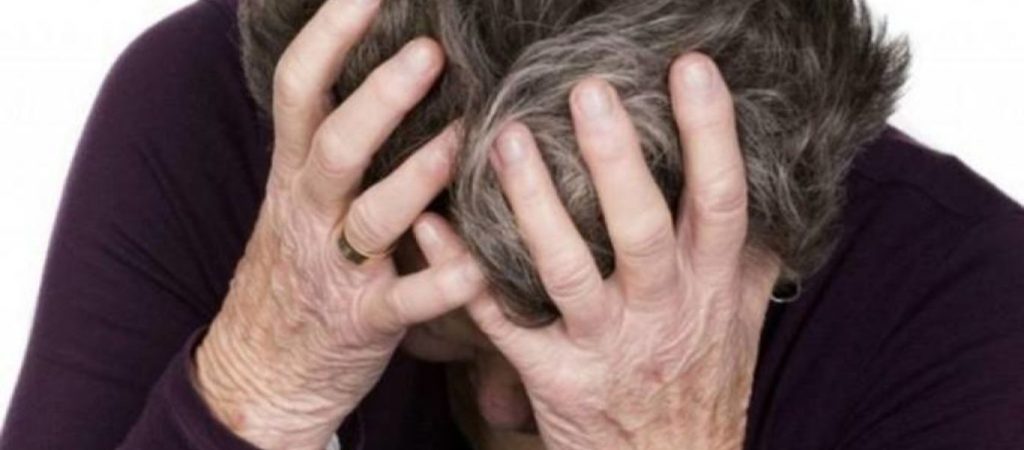 Σε απόγνωση 1,2 εκατ. φορολογούμενοι – Κατασχέσεις για χρέη μόλις 500€	 – Από τον Μάιο «στον αέρα» και τα σπίτια τους