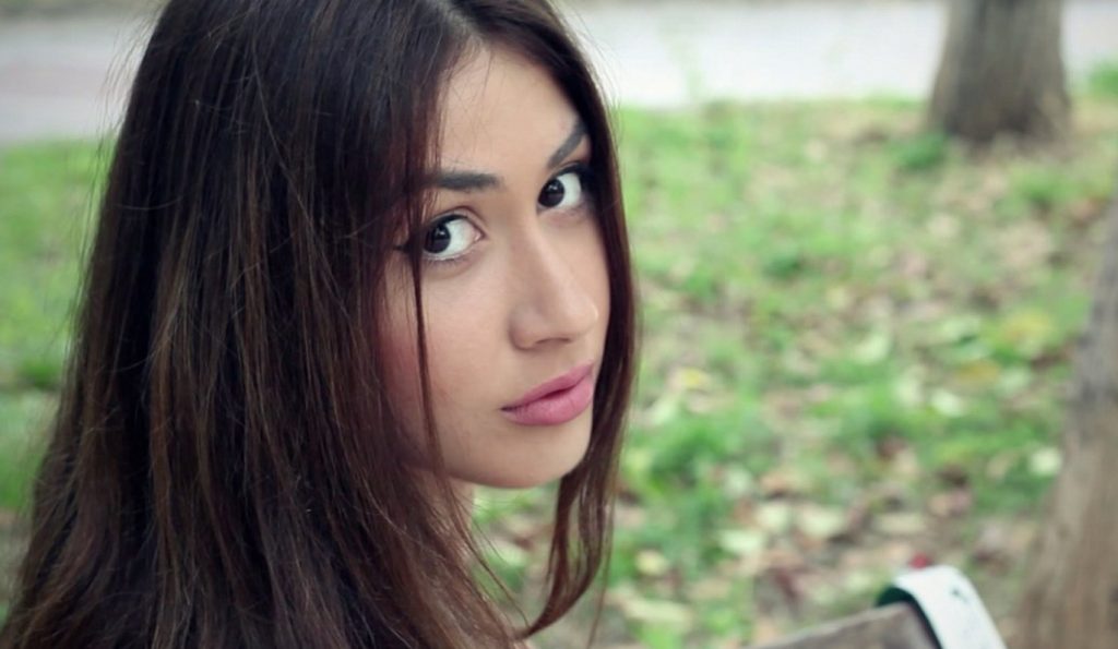 Έτοιμη να βάλει τα κλάματα η Έλενα Κρεμλίδου με τη φάρσα του Πούμπουρα – «Στεναχωρήθηκα ρε μαλ@@α» (βίντεο)