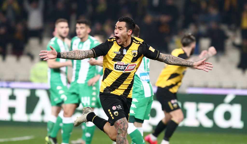 Πήρε το ντέρμπι η ΑΕΚ (1-0) τον Παναθηναϊκό – Τρομερό γκολ από τον Σ. Αραούχο