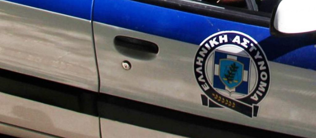 Πάτρα: Ισχυρή σύγκρουση λεωφορείο του ΚΤΕΛ με δύο ΙΧ (φώτο-βίντεο)