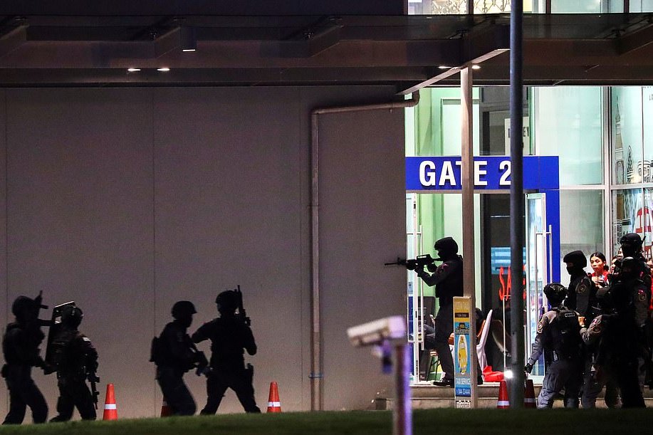 Ταϊλάνδη: 29 νεκροί και 57 τραυματίες από το μακελειό – Τους σκότωσε για ένα σπίτι