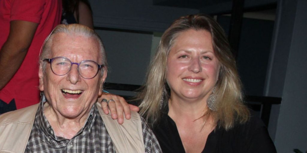 Σάντρα Βουτσά: Η κόρη του Κώστα και της Έρρικα Μπρόγερ αποκάλυψε την κατάσταση της υγείας του πατέρα της (βίντεο)