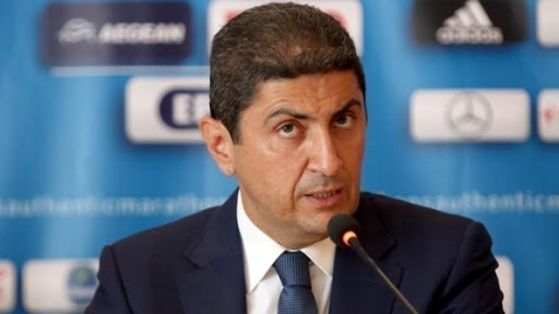 Φεύγουν όλοι μακρυά από τον Λ.Αυγενάκη: «Καπνός» έγινε και δεύτερος διευθυντής