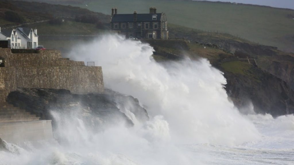 «Κιάρα»: Σκοτώθηκε μητέρα με την 15χρονη κόρη της – Τουλάχιστον 3 νεκροί (φώτο)