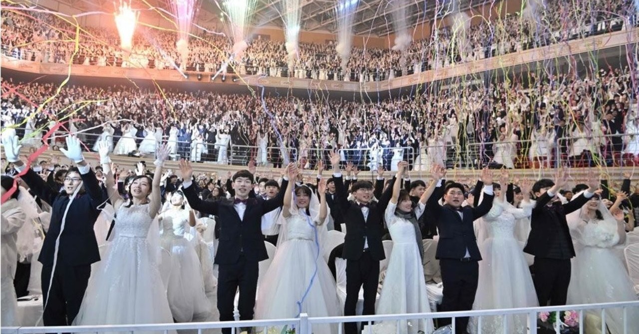 Κορωνοϊός; Όχι για τους Κορεάτες! – 6.000 ζευγάρια κανόνισαν… ομαδικό γάμο (φώτο)