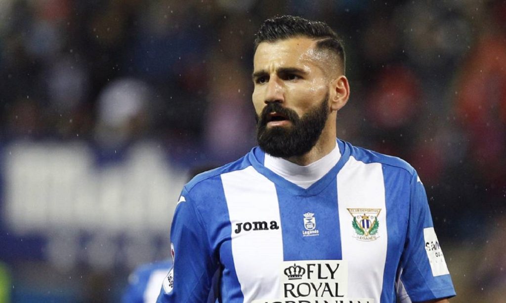 Βαλένθια: Θέλει τον Δημήτρη Σιόβα