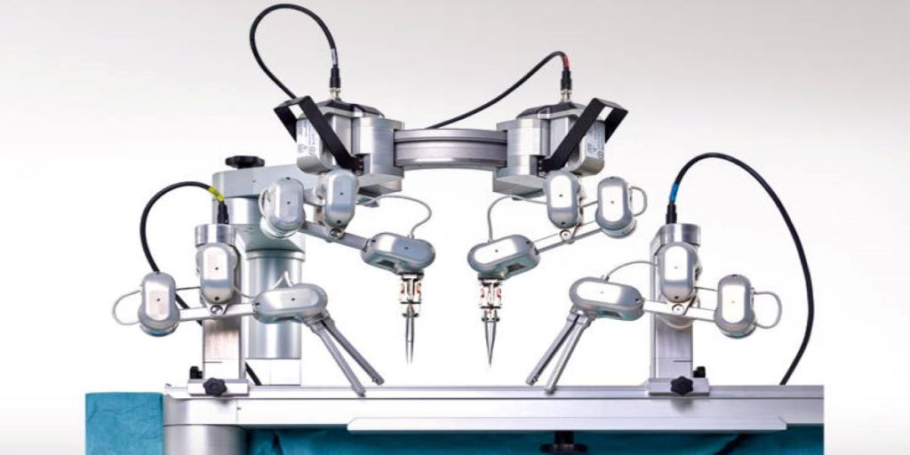 Ολλανδία: Επιτυχής η πρώτη δοκιμή ρομποτικής υπερμικροχειρουργικής σε ανθρώπους