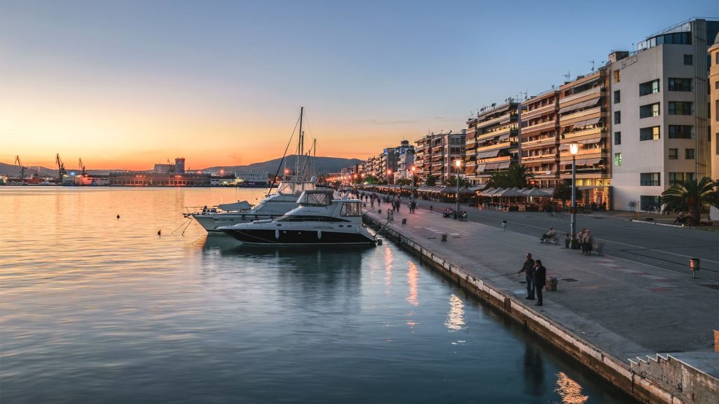 Βόλος: Τοποθετούνται χρηστικές πινακίδες που ενημερώνουν για την αέρια ρύπανση και την κίνηση στους δρόμους