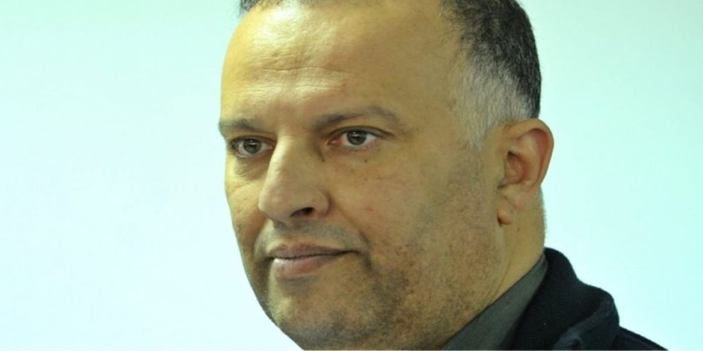 Αλγερία: Χειροπέδες στον επικεφαλής του μεγαλύτερου ομίλου ΜΜΕ