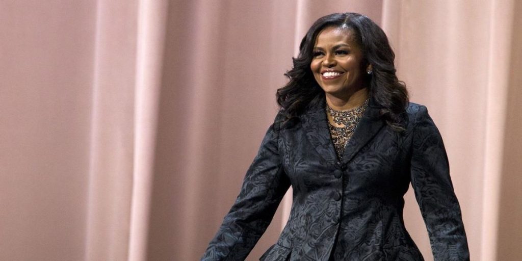 Σαν «σταρ του σινεμά» η Μισέλ Ομπάμα στην Όπρα: «Οι άντρες με έκριναν από πάνω μέχρι κάτω»