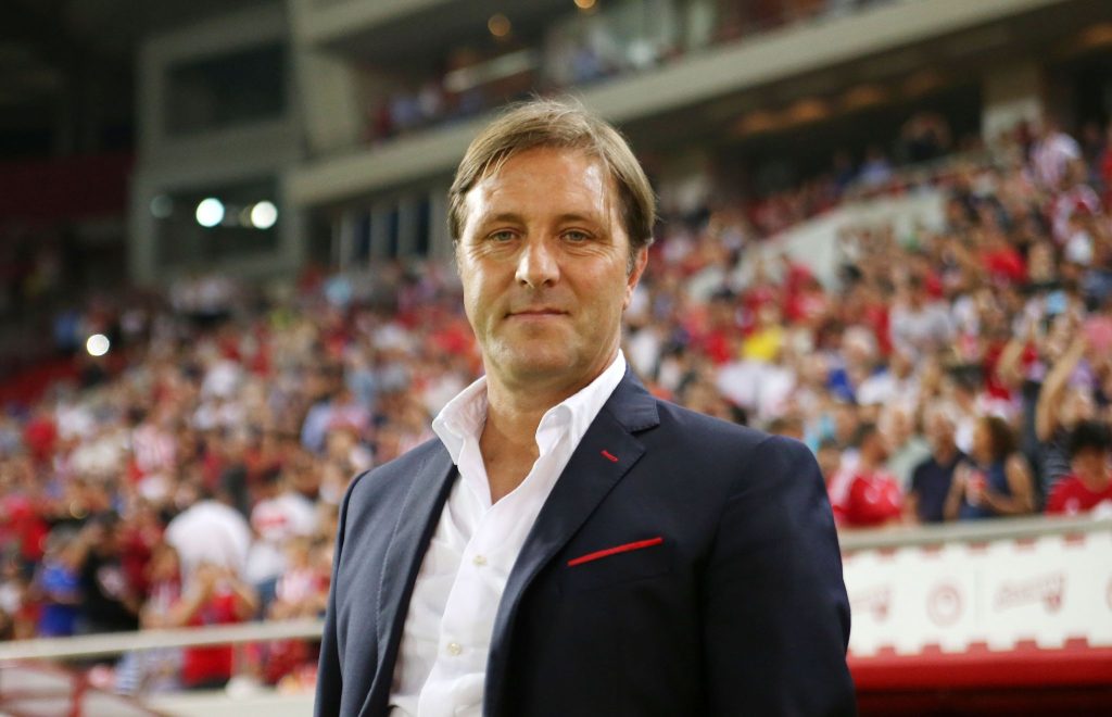 Π.Μαρτίνς: «Είμαι χαρούμενος στον Ολυμπιακό αλλά ποιος δεν θα ήθελε να προπονήσει στην Αγγλία;»