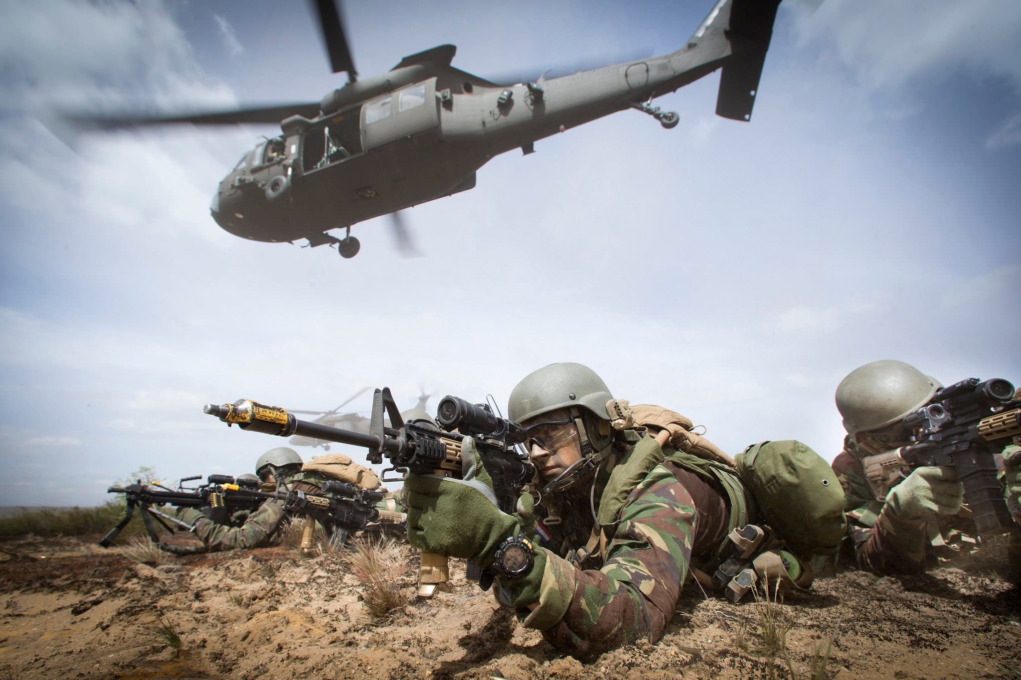 Γενς Στόλτενμπεργικ: «Το ΝΑΤΟ να αναλάβει τον πόλεμο κατά της ISIS στο βόρειο Ιράκ»