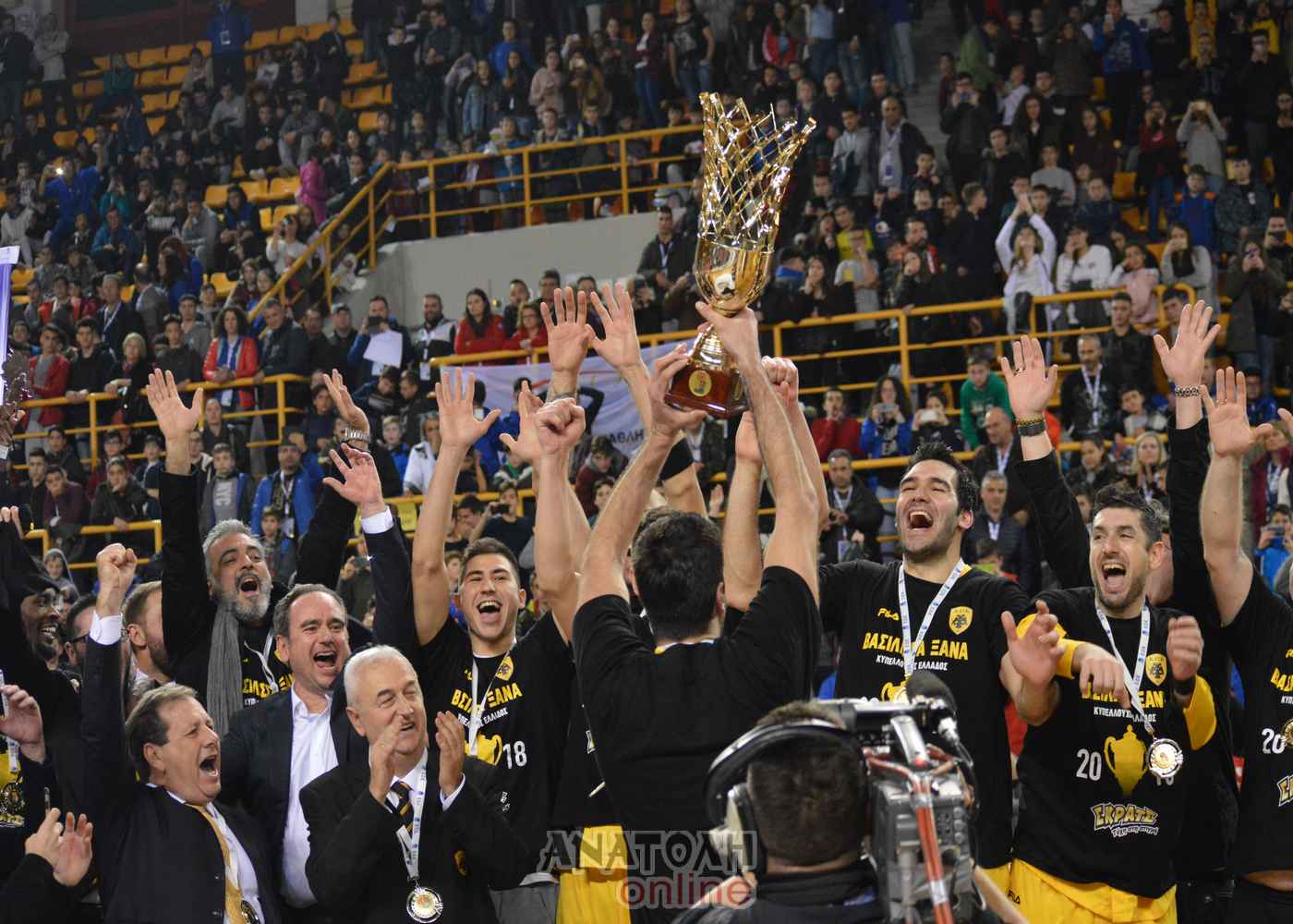 Κύπελλο Ελλάδος μπάσκετ: «Βασίλισσα» ξανά η ΑΕΚ – Νίκησε 57-61 τον Προμηθέα Πατρών
