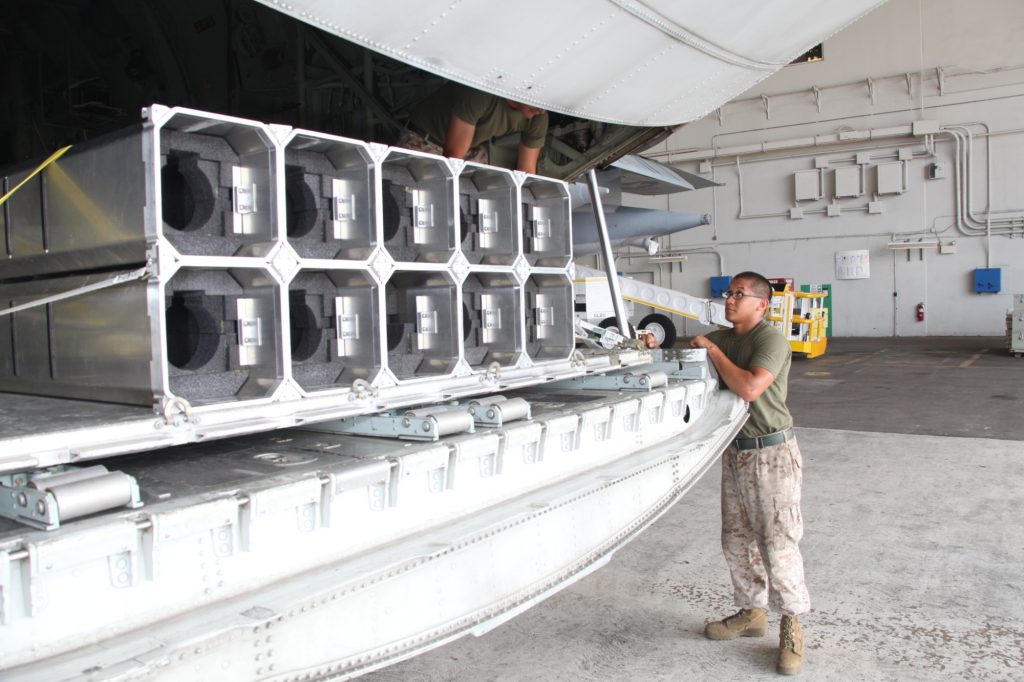 Όταν τα C-130 μετατρέπονται σε… βομβαρδιστικά (βίντεο)