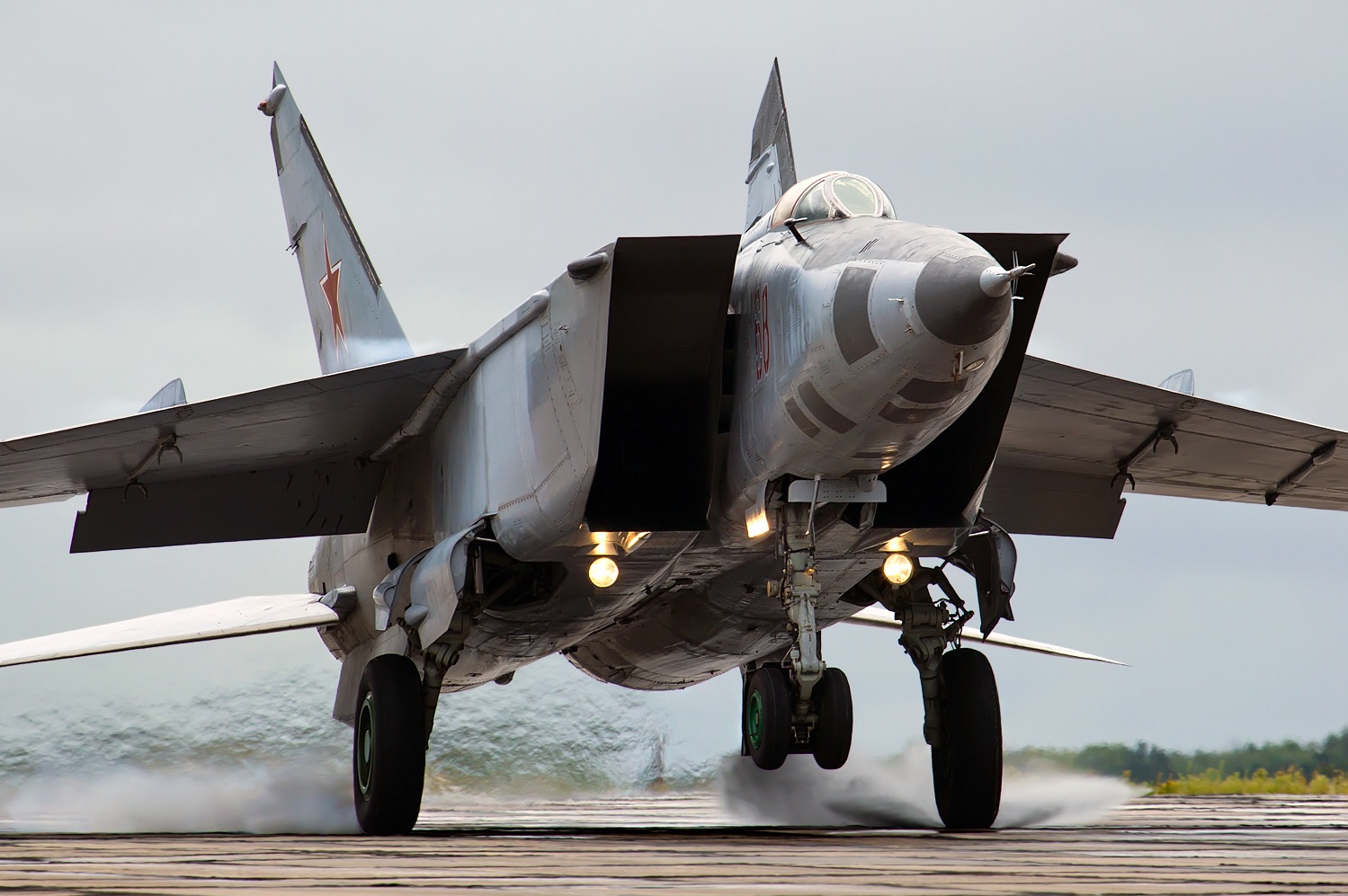 MiG-25 Foxbat: Τα 3 μαχ που έτρεμε το ΝΑΤΟ (βίντεο)