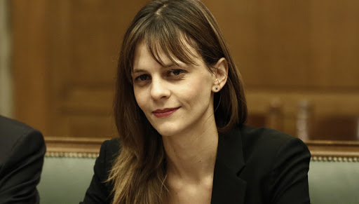 Ε.Αχτσιόγλου για ασφαλιστικό: «Ο μηχανισμός στήριξης που θα αντικαθιστούσε δήθεν τη 13η σύνταξη είναι πλέον ανύπαρκτος»