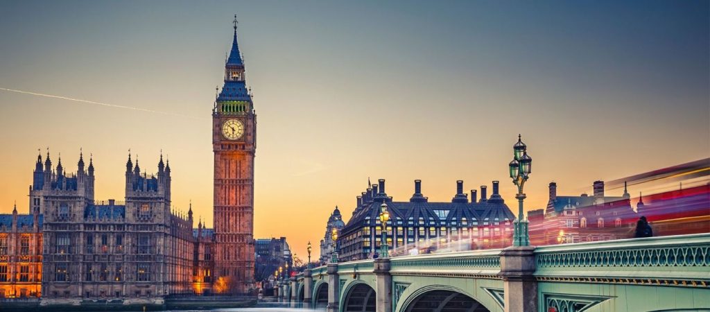 Βρετανία: Εκτινάχθηκε η οικονομία μετά το Brexit! – Στα ύψη η εμπιστοσύνη των πολιτών