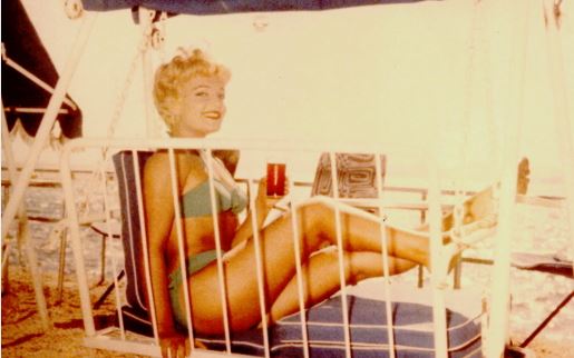 Κατάφερε το ακατόρθωτο: Η Ελληνίδα θεά που έκανε 4000 Τούρκους να φωνάζουν «Ελλάς-Ελλάς!» (φωτο)