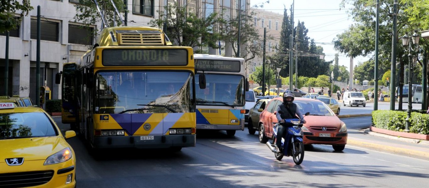 «Παραλύει» η Αθήνα την Τρίτη: 24ωρη απεργία για όλα τα μέσα μαζικής μεταφοράς