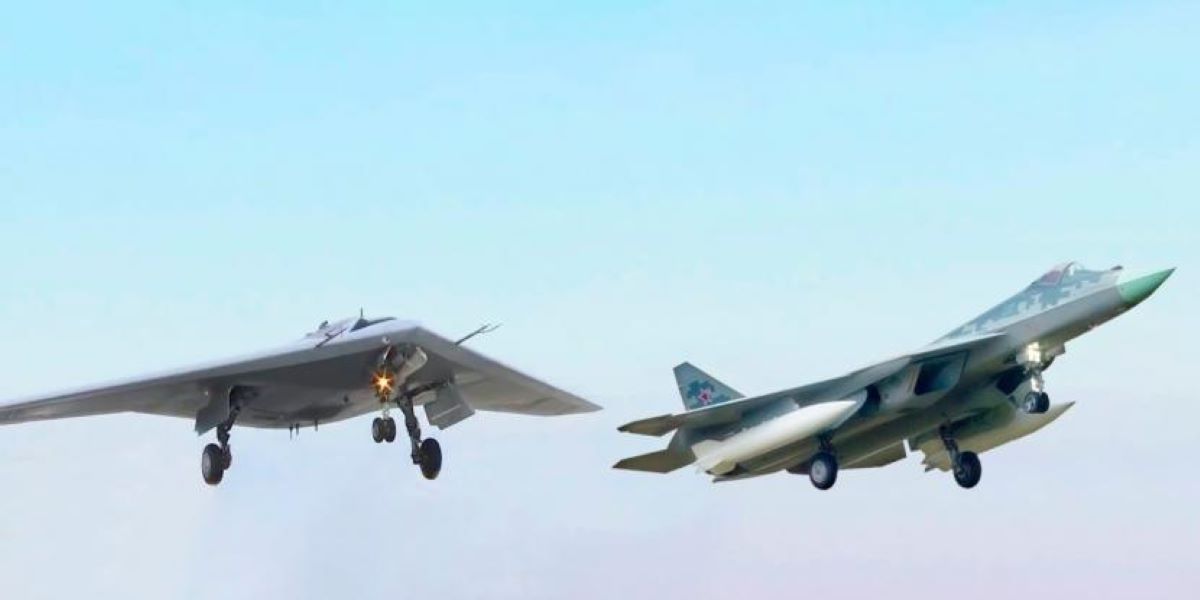 Ρωσία: Παρουσίασε το Sukhoi S-70 Okhotnik  – Ο «φόβος και ο τρόμος» των F-35