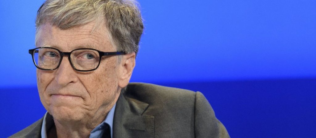 Ο Μπιλ Γκέιτς προτίμησε Porsche αντί για Tesla και… πλήγωσε τον φίλο του Έλον Μασκ