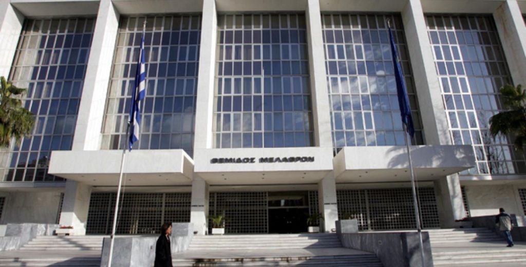 Novartis: Στον Άρειο Πάγο βουλευτές του ΣΥΡΙΖΑ – Καταγγέλλουν ΝΔ και ΚΙΝΑΛ για τους προστατευόμενους μάρτυρες!