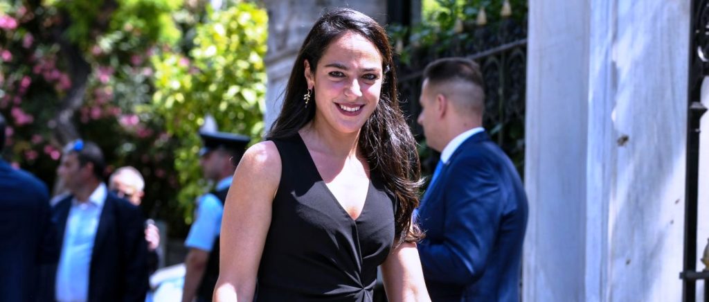 Δόμνα Μιχαηλίδου: Με ποιον Κρητικό Δήμαρχο ξεπέρασε τον Ι.Κεφαλογιάννη; (φώτο)