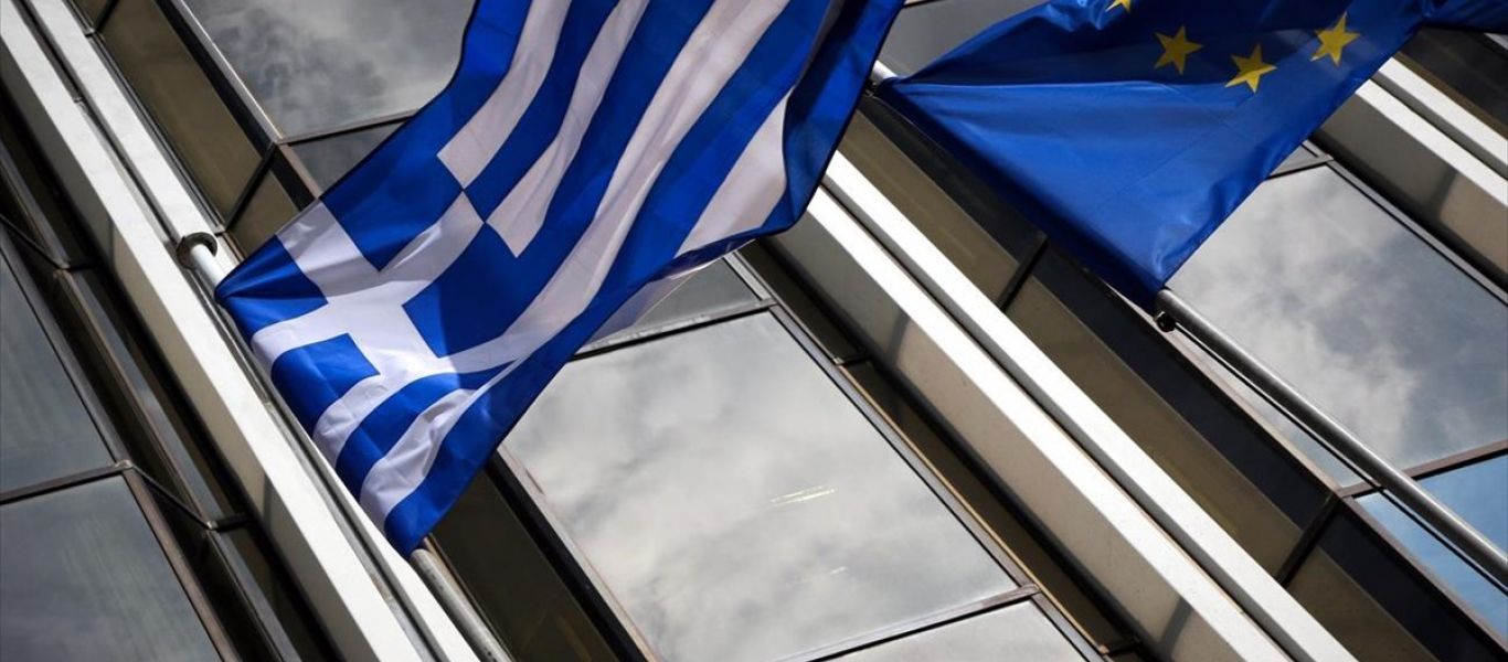 Κομισιόν: Παράταση της εξάμηνης εποπτείας στην Ελλάδα – Τι σημαίνει αυτό;
