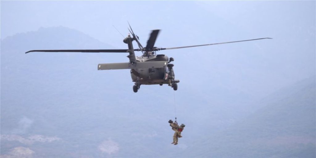 Στιγμιότυπα της κοινής άσκησης Ελλάδας-ΗΠΑ σε Λιτόχωρο και Στεφανοβίκειο (φώτο-βίντεο)