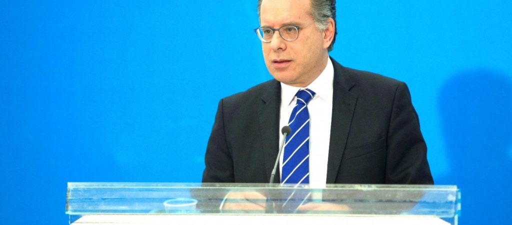 Γ. Κουμουτσάκος: «Η κυβέρνηση είναι αποφασισμένη για το καλό των νησιωτών – Προχωράμε σε κλειστά κέντρα»