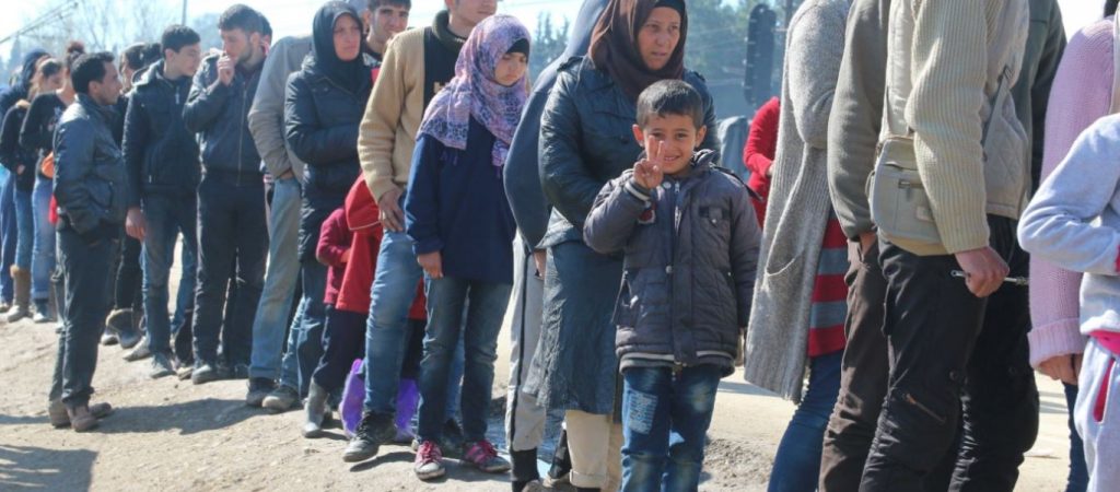 Βαριά οπλισμένοι μεταφέρουν αλλοδαπούς οι δουλέμποροι στον Έβρο