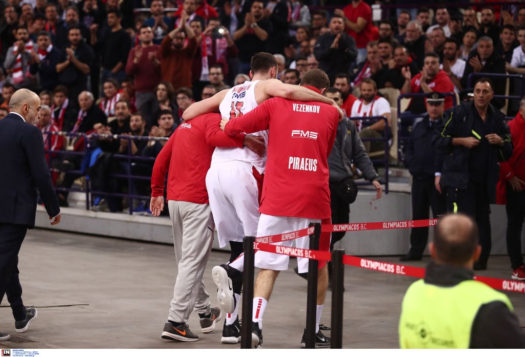 Ολυμπιακός: Διάστρεμμα ο Νικολά Μιλουτίνοφ