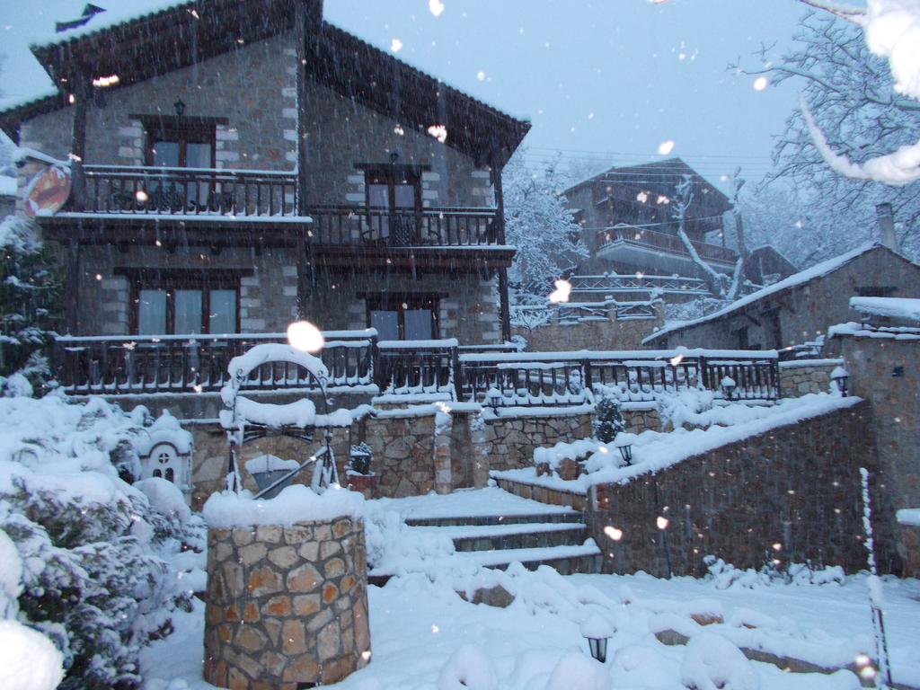 Ο ιδανικός χειμερινός προορισμός για ζευγάρια που βρίσκεται μόλις 1,5 ώρα μακριά από την Αθήνα (βίντεο)