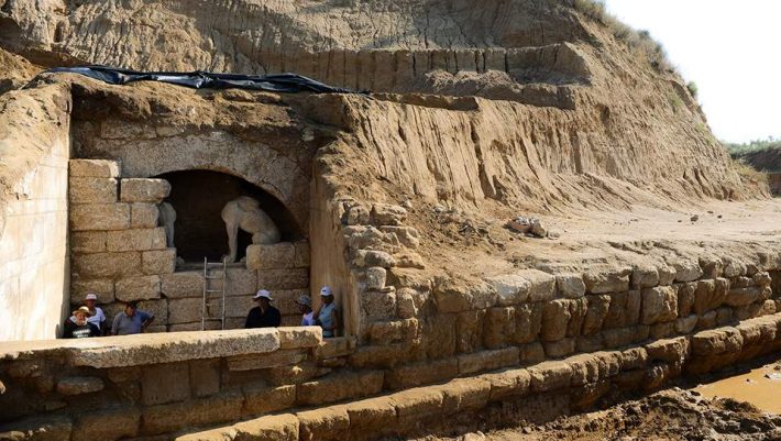 Tύμβος Καστά: Το ακριβό μυστικό που έκρυβε ο τάφος της Αμφίπολης (βίντεο)
