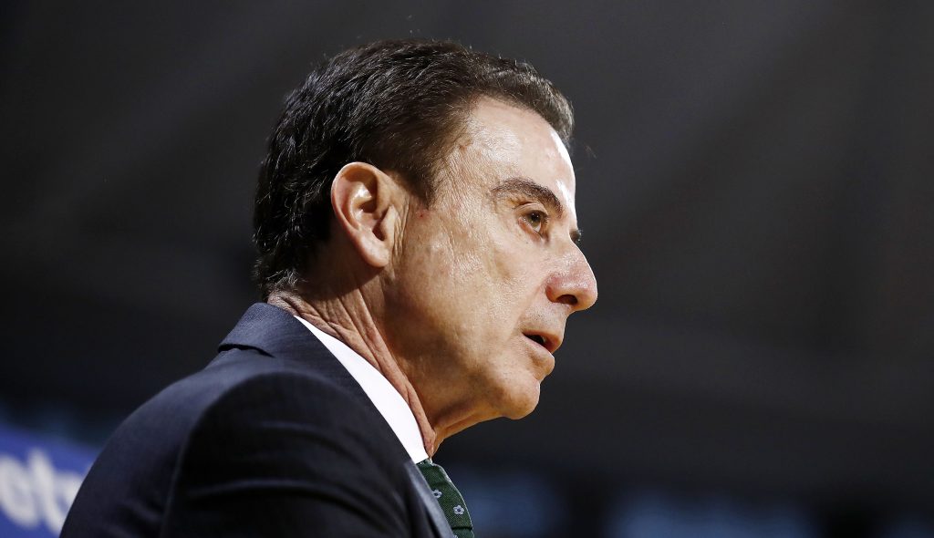 Ρ. Πιτίνο: «Ήταν μια απογοητευτική ήττα δεν έχουμε τη φυσική σκληρότητα που χρειάζεται»