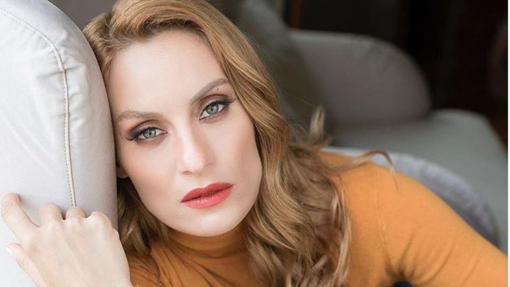 Το οργισμένο μήνυμα της Ελεονώρας Μελέτη με αφορμή την Τσικνοπέμπτη – «Έχω κάνει και εγώ αυτά τα κλισεδάκια…» (φωτο)