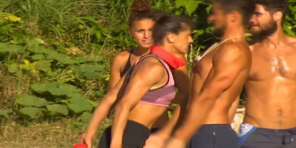 «Χαμός» στο Survivor της Ρουμανίας: Παίκτρια κουτούλησε άντρα αντίπαλό της – Του έσπασε τη μύτη (φώτο)