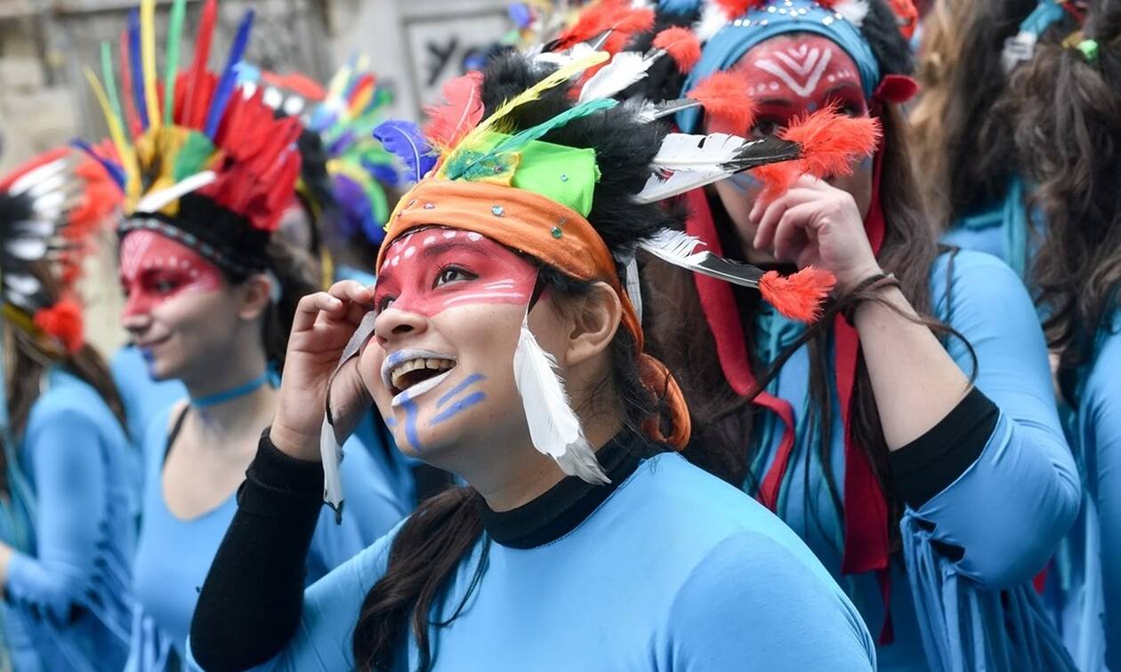 Αναβάλλονται οι αποκριάτικες εκδηλώσεις στον Δήμο Πειραιά λόγω βροχής