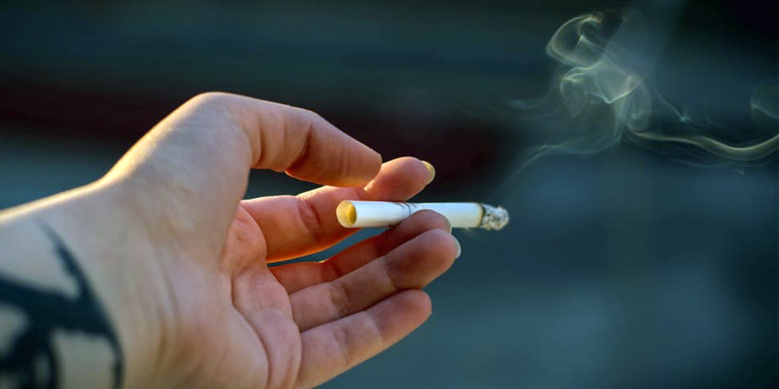 Κάπνισμα: Πότε θα καθαρίσουν οι πνεύμονες αν κόψετε σήμερα το τσιγάρο;