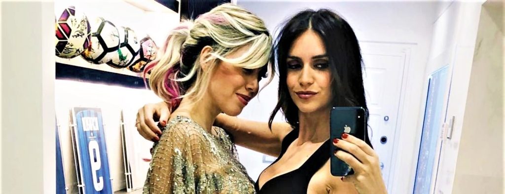 Το βίντεο της Νάρα που «έριξε» το Instagram: Οπως την γέννησε η μαμά της (plus τις καμπύλες της κι ένα βραχιόλι)!