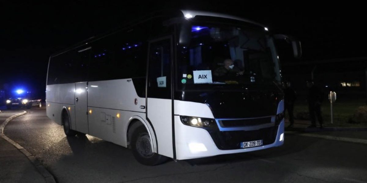 Γαλλία: Σε καραντίνα από τις αρχές τέθηκε λεωφορείο από την Ιταλία