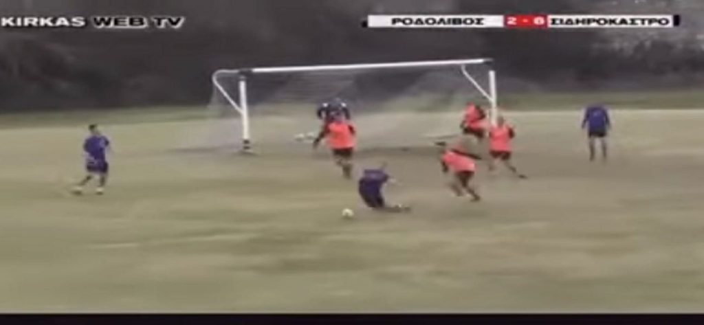Δεν κέρδισε όσκαρ αλλά τουλάχιστον πήρε το πέναλτι – Τραγελαφικό περιστατικό σε ποδοσφαιρικό αγώνα (βίντεο)