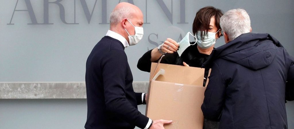 Κορωνοϊός-Ιταλία: Βάζει «λουκέτο» στα γραφεία του ο Αρμάνι – Τι κάνουν οι υπόλοιπες μεγάλες εταιρείες