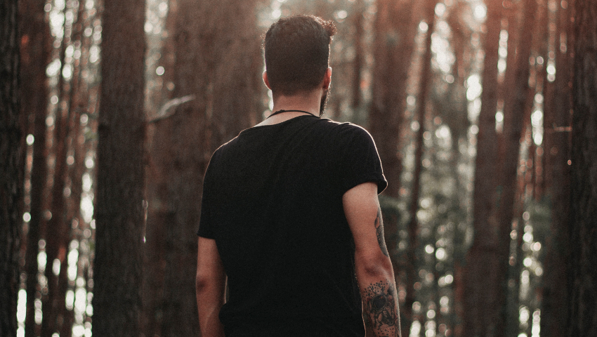 5 λέξεις που αν τις χρησιμοποιείς τότε η πραγματική σου ηλικία είναι άνω των 45