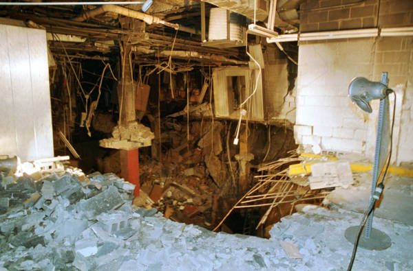 Σαν σήμερα το 1993: Η 1η τρομοκρατική επίθεση που έγινε στους Δίδυμους Πύργους (φώτο-βίντεο)