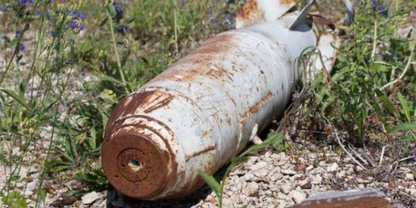 Εντοπίστηκε οβίδα του Β’ ΠΠ σε παραλία των Καμμένων Βούρλων