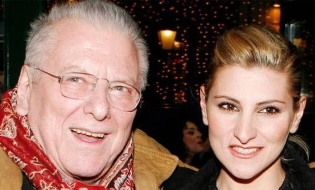 Το συγκινητικό «αντίο» της Θεοδώρας Βουτσά στον πατέρα της Κώστα – «Έρωτας • Βαθύς • Μεγάλος»(φώτο)