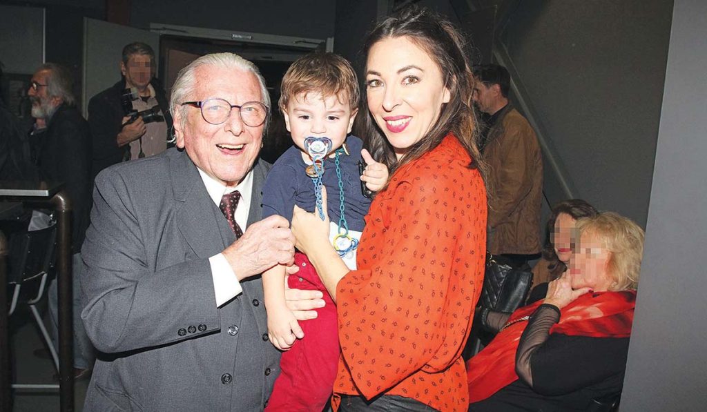 Η τελευταία φωτογραφία του Κώστα Βουτσά με την Αλίκη Κατσαβού και τον γιο τους Φοίβο (φώτο)