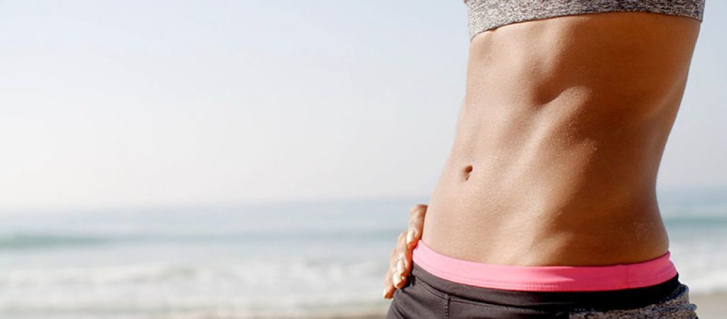 Δέκα τροφές που που πρέπει να αποφύγετε αν θέλετε να αποκτήσετε επίπεδη κοιλιά